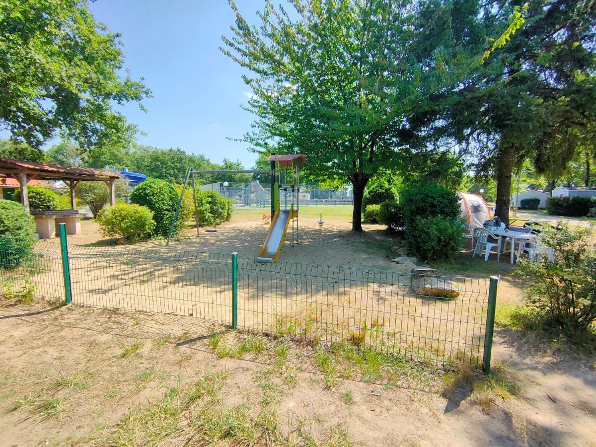 Campsite Mobil-home 6 Pers Coeur De Vendee *